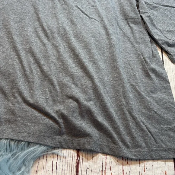 CATHERINES Sequin Penguin Graphic Grey Quarter Sleeve Top sz 4X - Picture 6 of 10